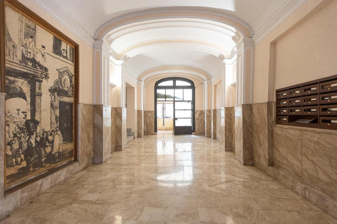 Lovely New Via Genova Appartement